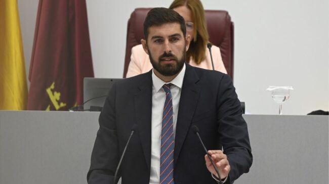 Antelo afronta en solitario su etapa en el grupo Mixto: «Mis principios no son de quita y pon»