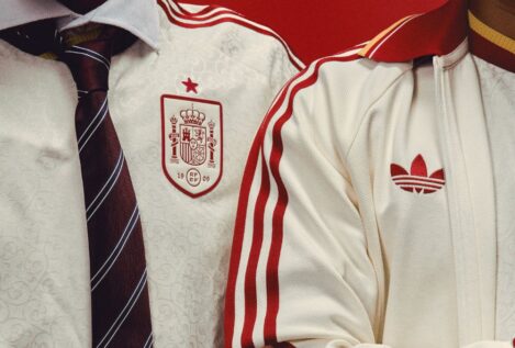 España hace un guiño literario en la segunda equipación para el Mundial 2026