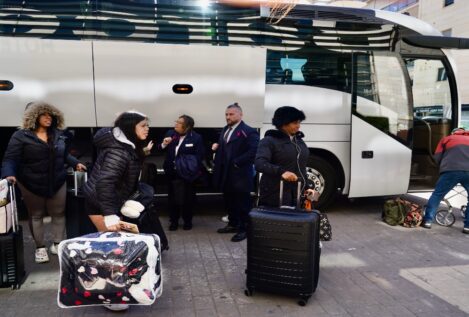 Directivos de Renfe vinculados a Avanza diseñaron su línea de bus hecha a medida