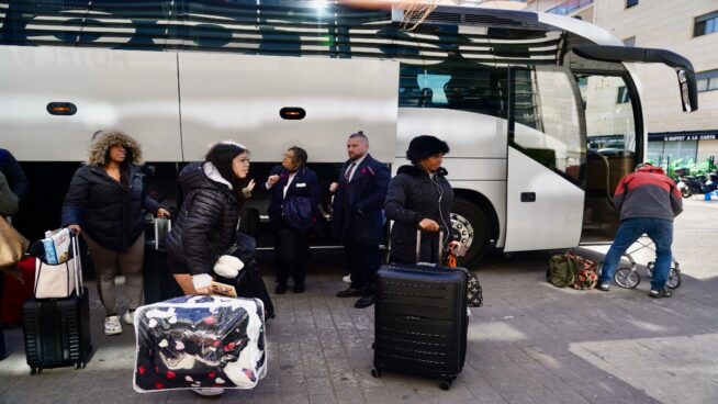 Directivos de Renfe vinculados a Avanza diseñaron su línea de bus hecha a medida