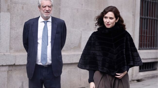 El TC declara que Ayuso vulneró los derechos de los parlamentarios al reformar Telemadrid