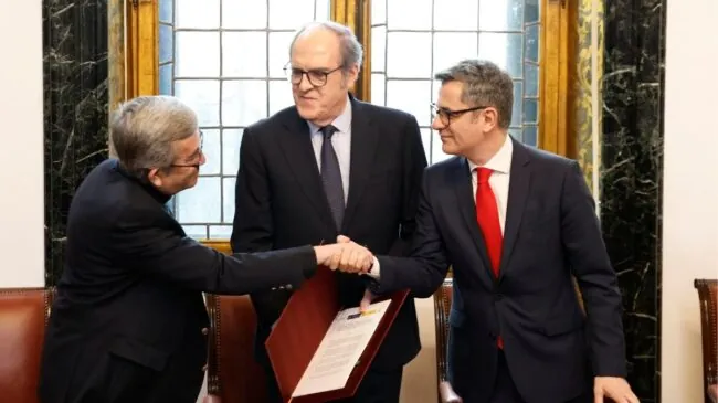 Gobierno e Iglesia firman el protocolo para indemnizar a las víctimas de abusos sexuales