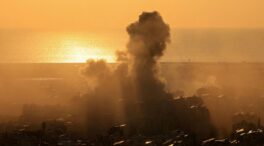 Teherán despliega minas en Ormuz y advierte de que el petróleo podría subir a 200 dólares