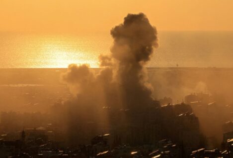 Guerra de Irán, en directo | Atacados tres buques comerciales en el estrecho de Ormuz