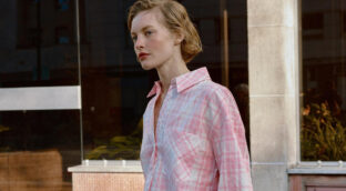 La camisa de cuadros vuelve a estar de moda y Zara nos invita a sumarnos a la tendencia apostando por su aspecto más original