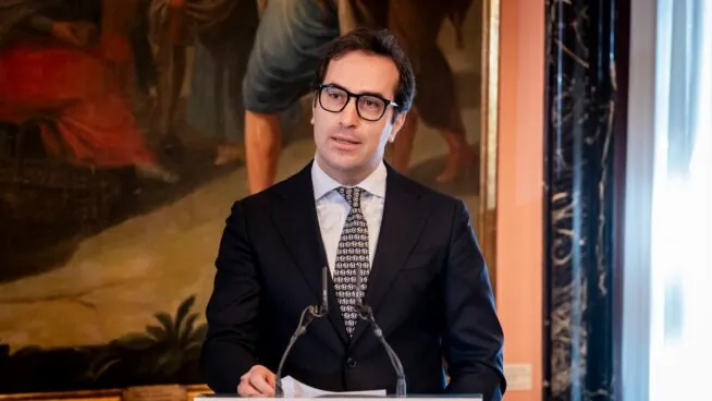 Carlos Cuerpo descarta un desabastecimiento inmediato de queroseno y una caída del turismo