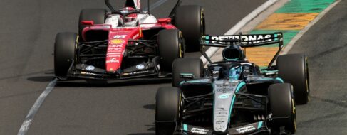 La estrategia de Russell brilla en el caos de Australia: pesadilla para Alonso y Sainz