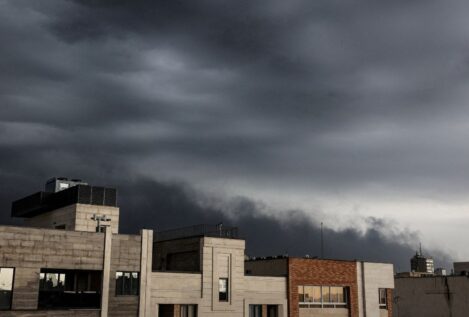 Trump asegura que el petróleo bajará de precio cuando acabe con «la amenaza nuclear iraní»