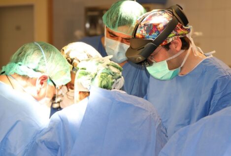 Denuncian a dos clínicas de Orense por inflar facturas de operaciones maxilofaciales