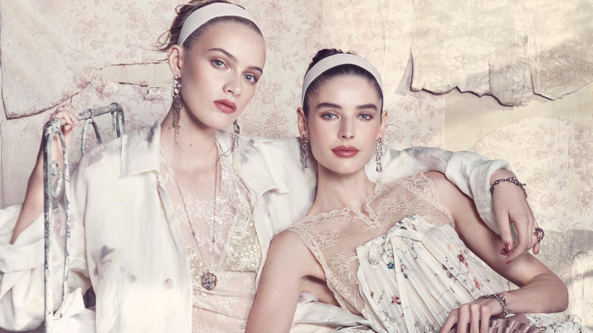 Adiós a lo de siempre: Zara lanza su colección más romántica repleta de diseños con aire ‘vintage’, transparencias y lencería a la vista