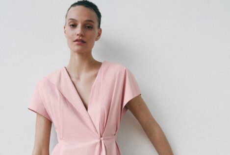 Ni rojo ni negro: el color tendencia de Zara para vestidos de invitada de boda esta primavera verano