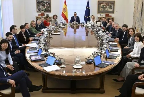 El Gobierno rechaza otra enmienda del Senado y se abre un nuevo conflicto en el Constitucional