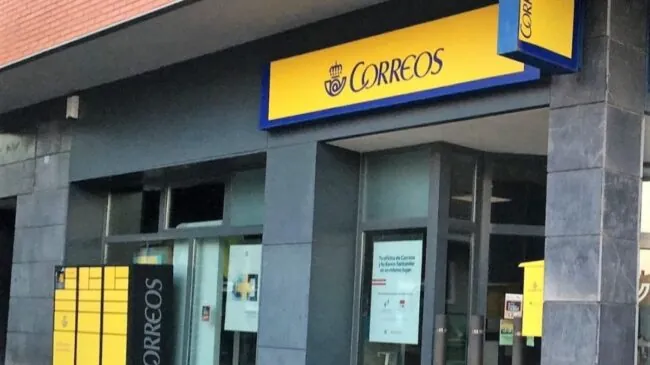 Correos sale de pérdidas tras diez años gracias al 'dopaje' de 400 millones de la SEPI