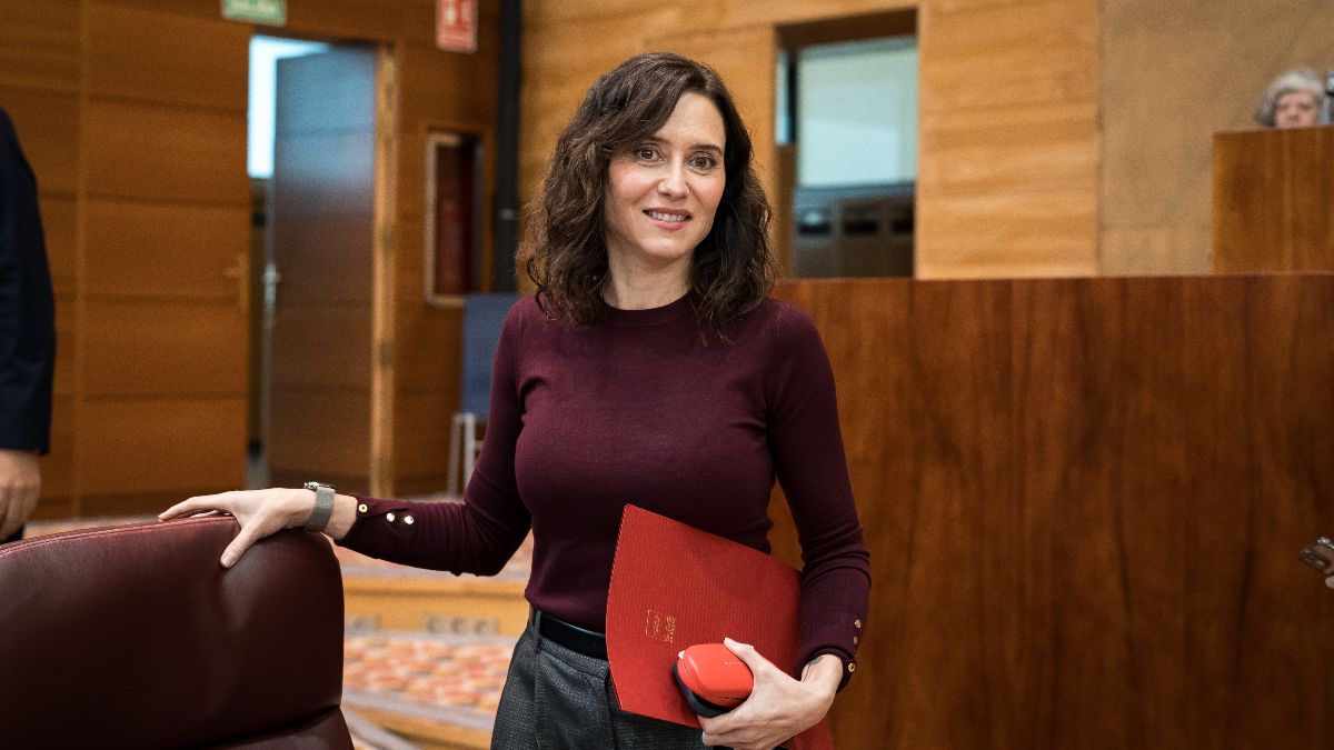 Ayuso acusa a Sánchez de desproteger España y avisa: «Las siguientes son Ceuta y Melilla»