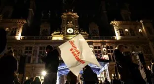 Los socialistas y los verdes logran mantener las principales ciudades de Francia