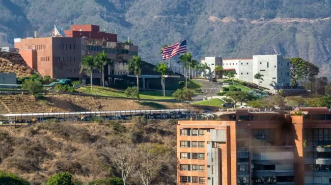 La Embajada de EEUU en Venezuela reanuda oficialmente sus actividades