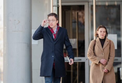 Errejón pide a la Audiencia de Madrid que expulse a Mouliaá de la causa y la archive