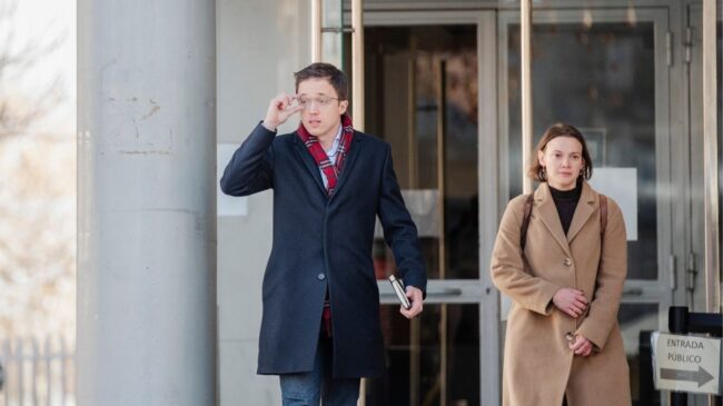 Errejón pide a la Audiencia de Madrid que expulse a Mouliaá de la causa y la archive