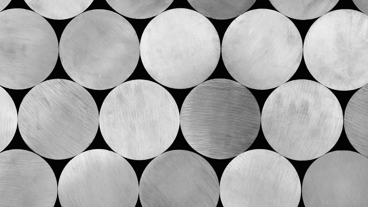 La guerra de Irán pone en riesgo un tercio del suministro de aluminio en España