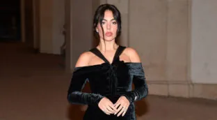 La Escolanía de Santa Cruz, el internado que dejó fascinada a Georgina en el Valle de los Caídos