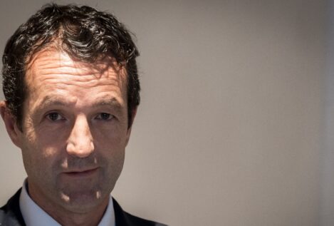 Moncloa amenaza con denunciar al consejo de Indra si Escribano resiste al frente