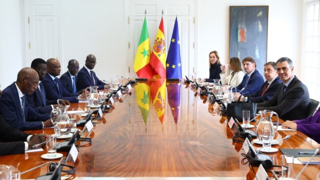 España y Senegal firman un acuerdo para reforzar la cooperación bilateral