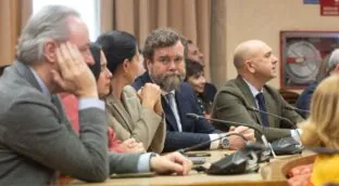 Espinosa de los Monteros acude al acto del PP en el Congreso sobre 'Mujeres libres'