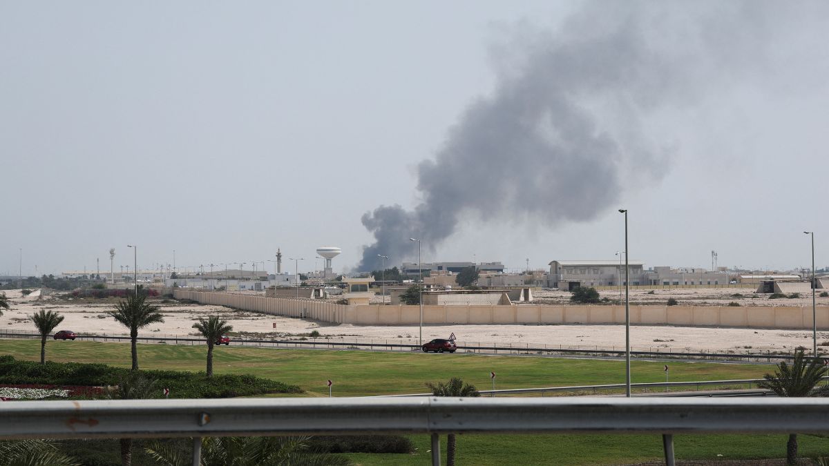 La última hora del ataque de EEUU e Israel contra Irán, en directo | Israel anuncia una nueva ola de bombardeos en el corazón de Teherán