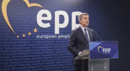 Feijóo desmiente la implicación del PP en el manifiesto de exdirigentes de Vox