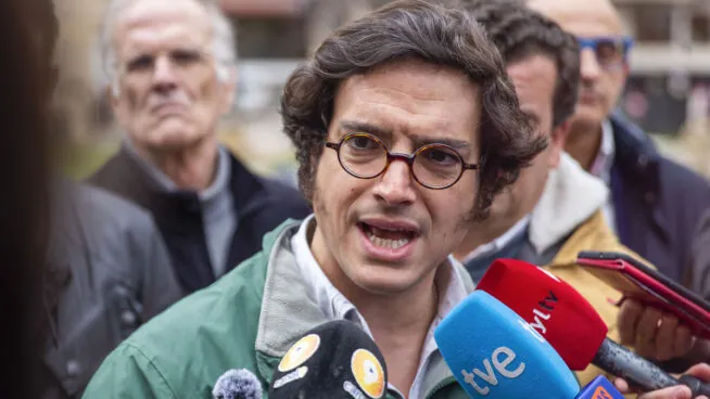 Vox acusa al PP de «utilizar» a Espinosa para pedir un congreso extraordinario en el partido