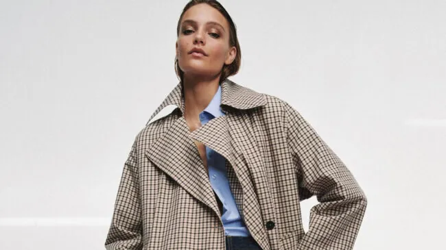 Zara tiene la gabardina que buscabas: descubre siete diseños (muy diferentes) para que escojas el que mejor se adapta a tu estilo