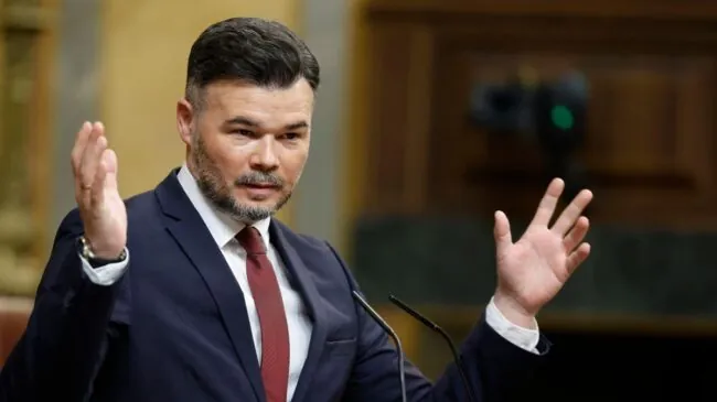 Rufián cree que Junts no apoyará el decreto de vivienda: «Trabaja para fondos buitre»