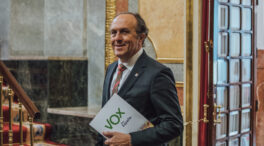 Un miembro de la cúpula de Vox coloca a su pareja en el grupo municipal que él lidera