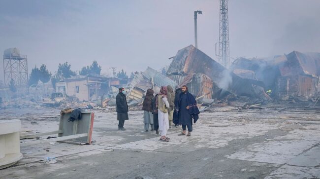 El Gobierno talibán asegura que un bombardeo de Pakistán deja 400 muertos en un hospital