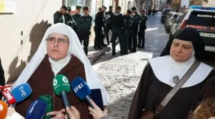 Los vecinos de Belorado exigen a las monjas rebeldes «que devuelvan todo lo robado»