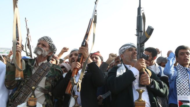 Los hutíes entran en la guerra de Irán con el lanzamiento de un misil contra Israel