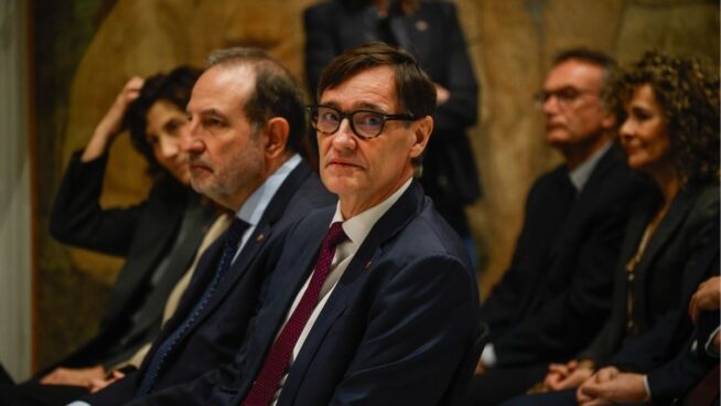 El Govern organizará cursos de catalán para los inmigrantes que se acojan a la regularización