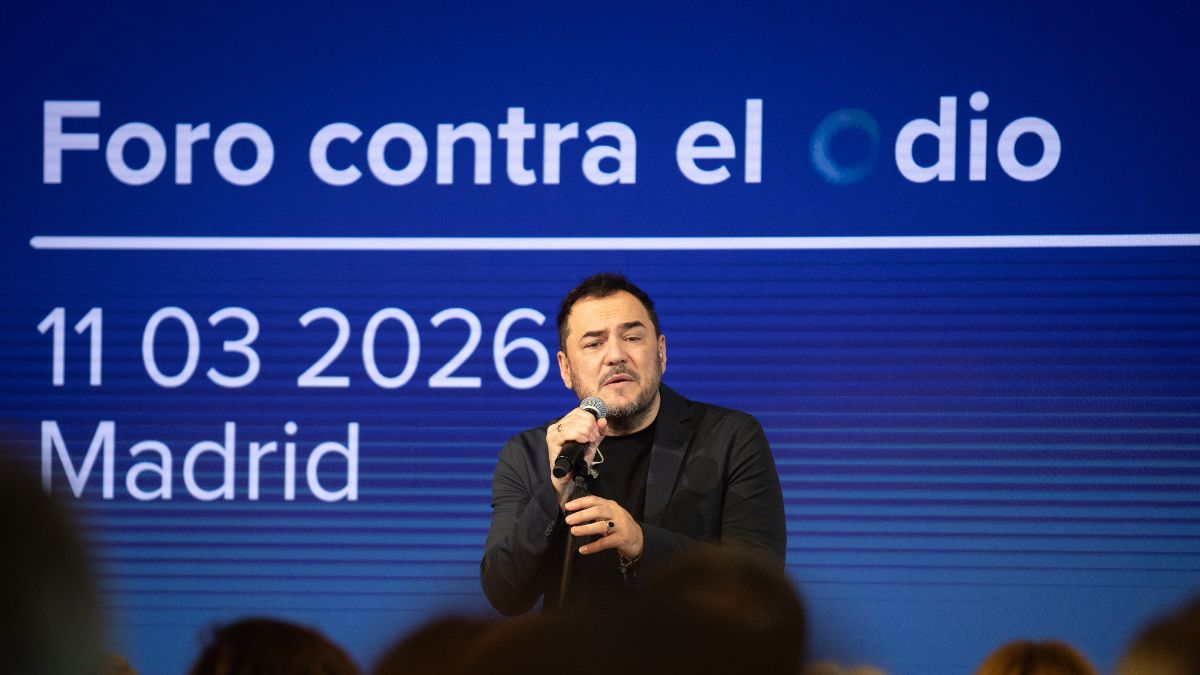 Réquiem por un trovador de cámara: la insoportable levedad de Ismael Serrano