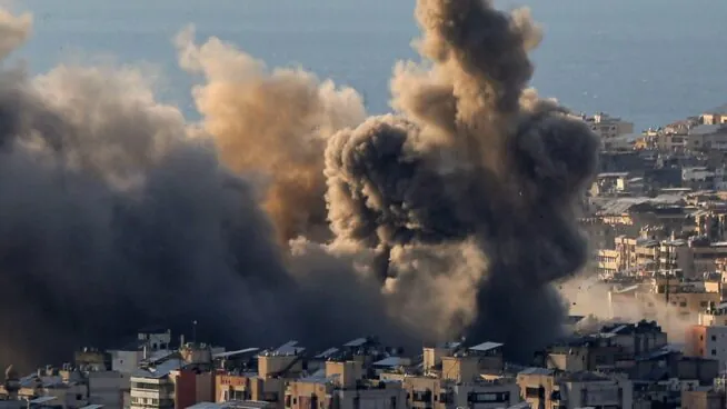 El Gobierno baraja la evacuación de españoles en Oriente Próximo por tierra o por aire