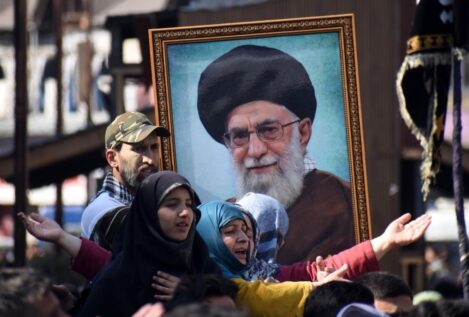Irán celebrará tres días de funeral de Estado en honor a Jamenei