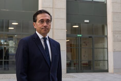 Albares asegura que EEUU no presiona a España para usar las bases de Rota y Morón