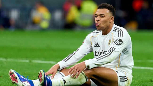 ¿Hay 'caso Mbappé'? Francia acusa al Madrid de equivocarse de rodilla en el diagnóstico