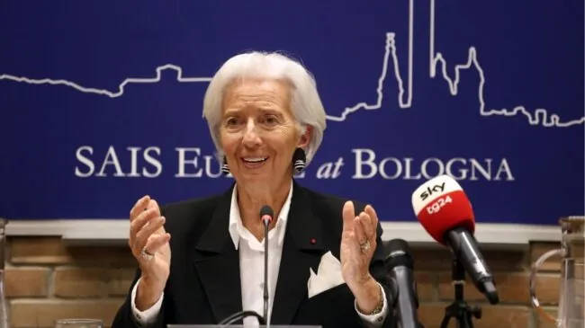 El BCE mantiene tipos ante la incertidumbre por el impacto del conflicto en Oriente Próximo