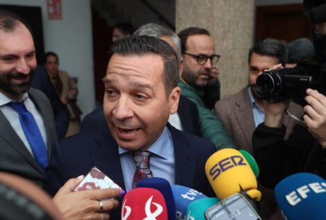 El líder de Vox en Extremadura quiere «cuanto antes» un acuerdo de gobierno