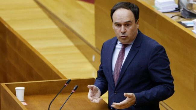 Llorca elude valorar el informe de Fiscalía sobre Mazón: «Hay que respetar a las instituciones»