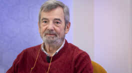 Félix Lobo: «La Administración pública se pensó para impartir justicia, no para gestionar sanidad»