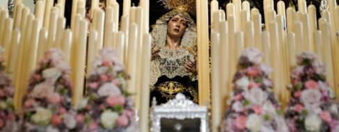 Las mejores fotos del Lunes Santo en España