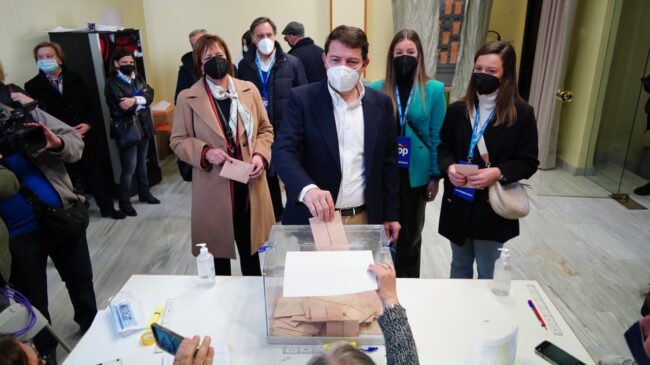 Participación en Castilla y León: cuánto se votó en las últimas elecciones y a qué hora habrá resultado el 15-M