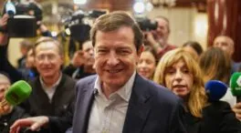 Última hora de las elecciones en Castilla y León 2026 | El PP gana y sube dos escaños, igual que el PSOE