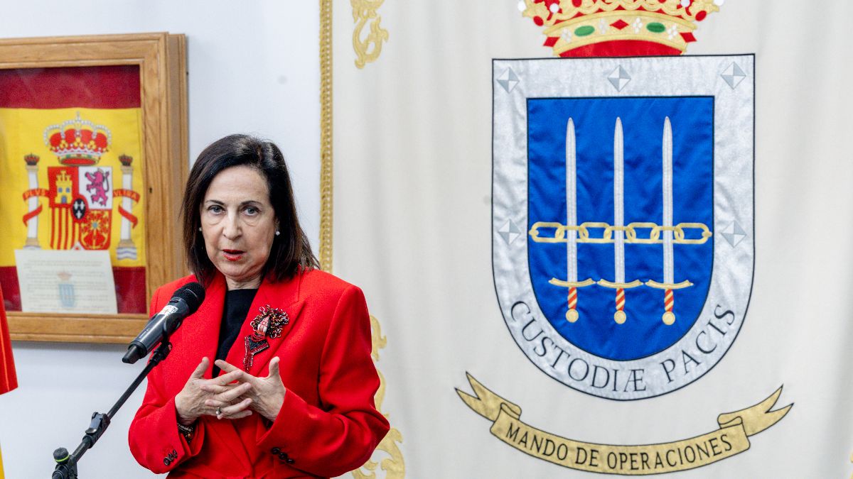 Robles insiste en que España no participará en una misión en el estrecho de Ormuz